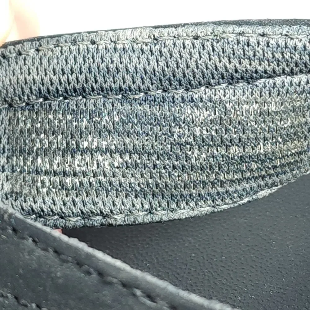 Olukai Men's Ohana US9? Black Gray Slip On Flat Thong Sandals